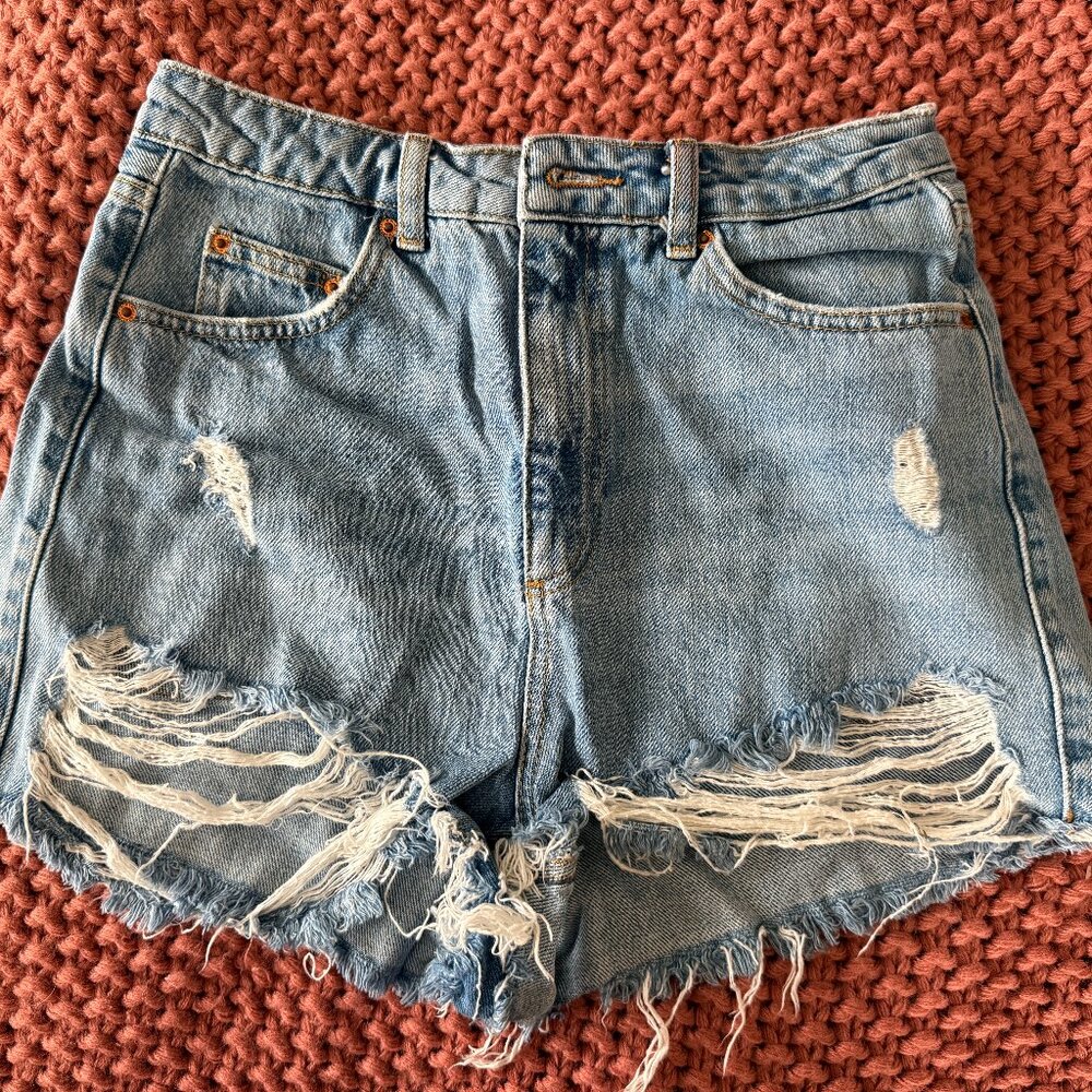 Topshop Moto Distressed Cutoff Denim Jean Shorts US Size 6 UK 10